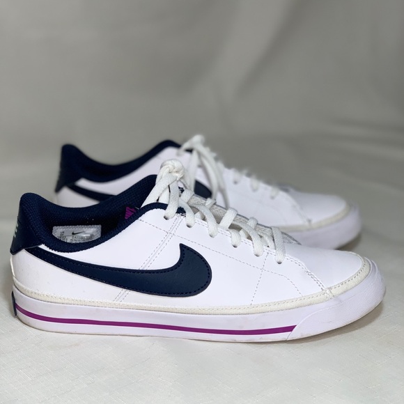 NWOT NIKE Sneaker Kids 5Y Leather Court Legacy DA5380-117 Lace Up White Runners - Picture 5 of 11